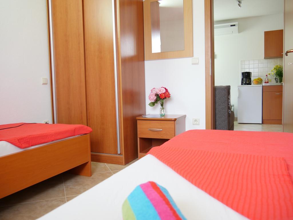 Apartments-Novalja-Zrce Екстериор снимка