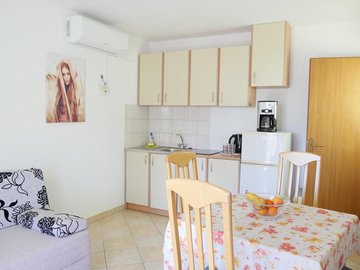 Apartments-Novalja-Zrce Екстериор снимка